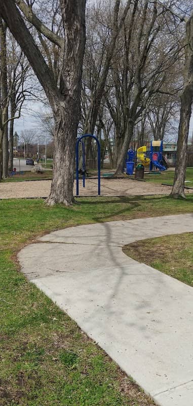 Terry Fox Park - Image 1