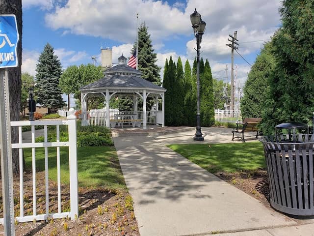 Veterans Memorial Park - Image 1