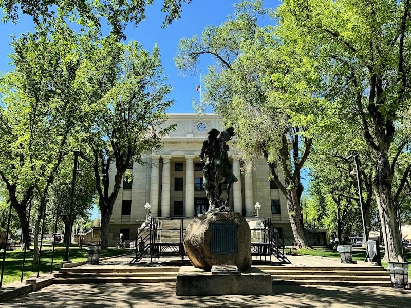 Courthouse Plaza - Image 1