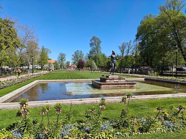 Hoglands Park - Image 1