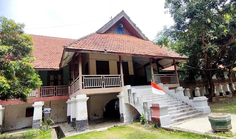 Wisata Asrama Inggrisan - Image 1
