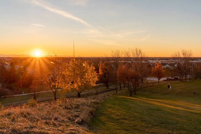 Nickol Knoll Park - Image 2
