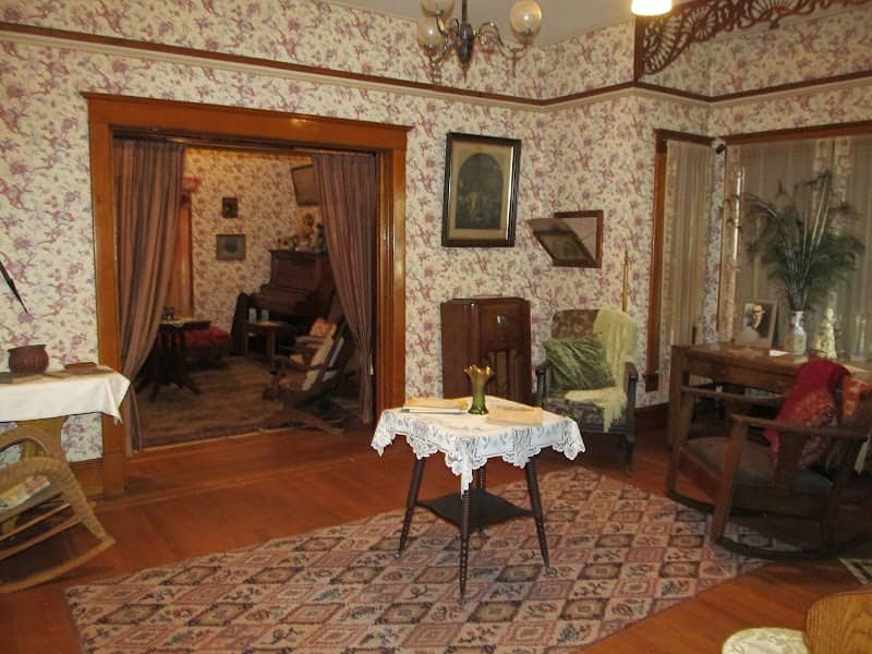 William & Ida Schaeffler House - Image 1
