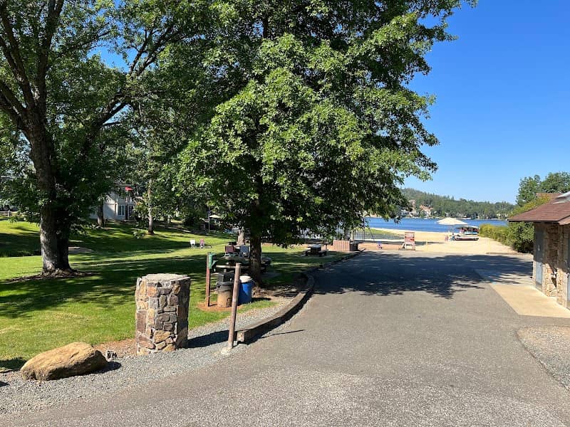 Sandy Point Park (Park 3) - Image 2