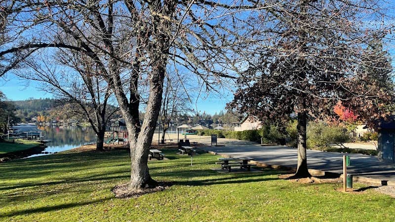 Sandy Point Park (Park 3) - Image 1