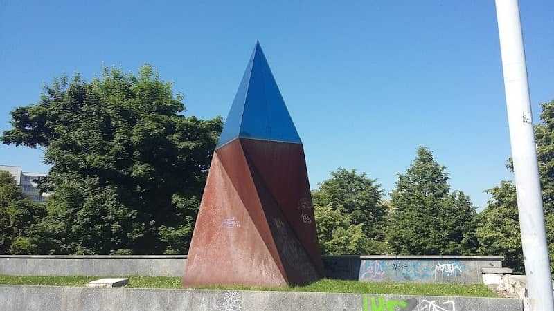 PYRAMIDY A ENERGIE Badatelský institut ČR - Image 2