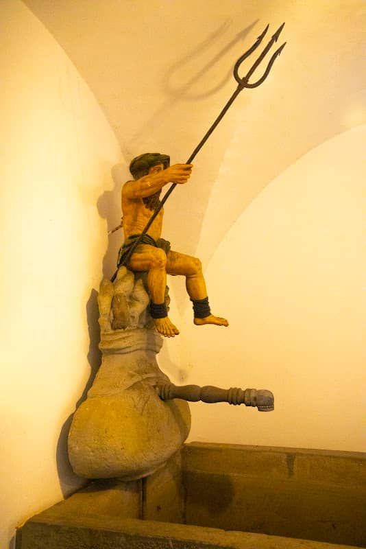 Neptunbrunnen - Image 2