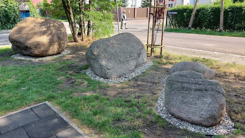 Lapidarium w Pruszkowie - Image 1