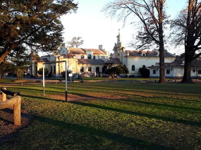 Ferre - Image 1