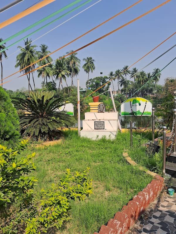 National Flag monument, Dwaribandh - Image 1