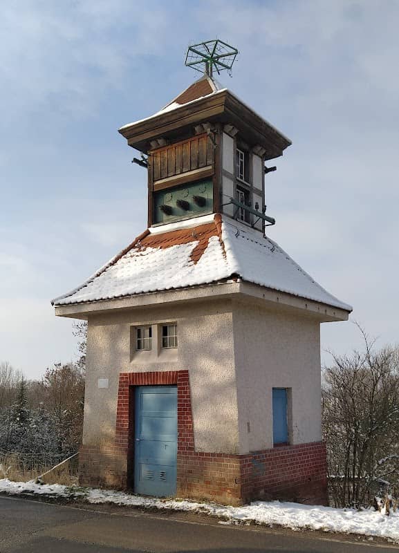 Transformatorenstation Chinesentempel Saasdorf - Image 1