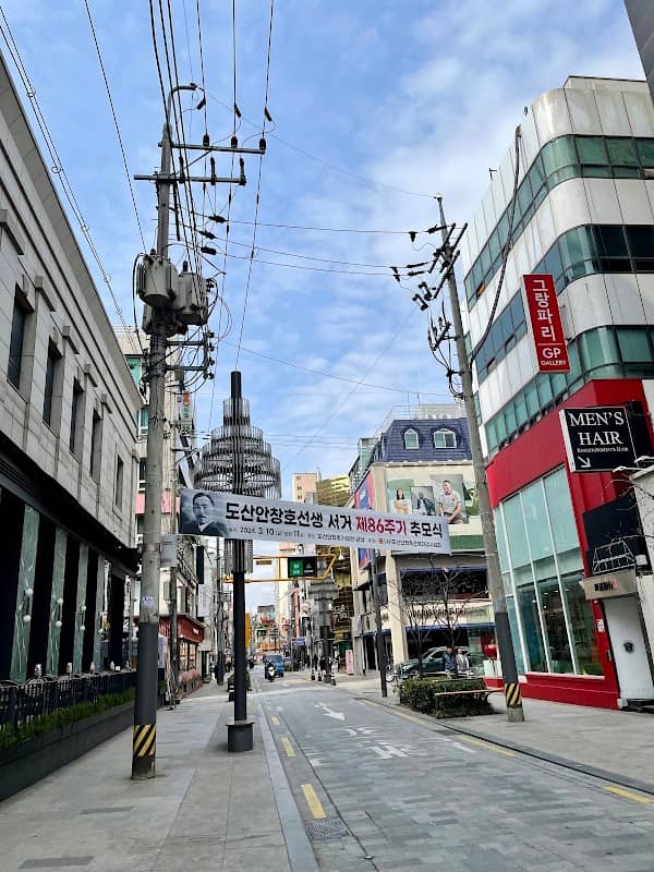Apgujeong Rodeo Street - Image 1
