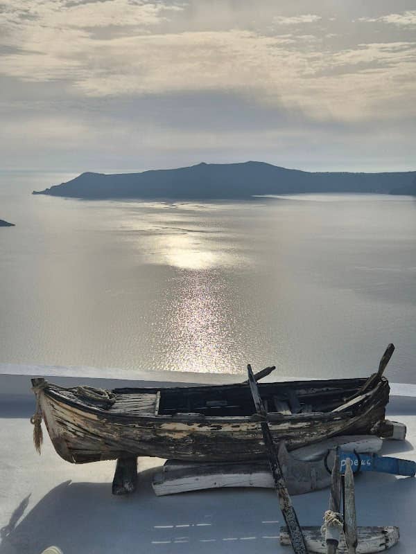 Wooden Boat - Image 2