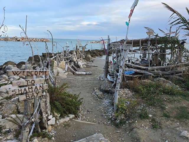 Shaman Bay - Image 1