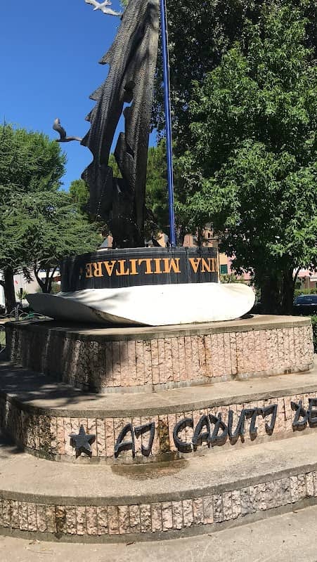 Monumento ai caduti del mare - Image 2