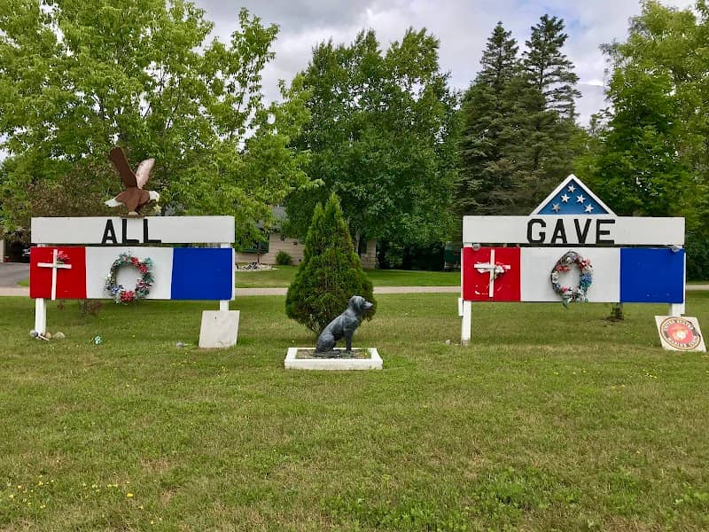 Roadside Veterans Memorial - Image 1