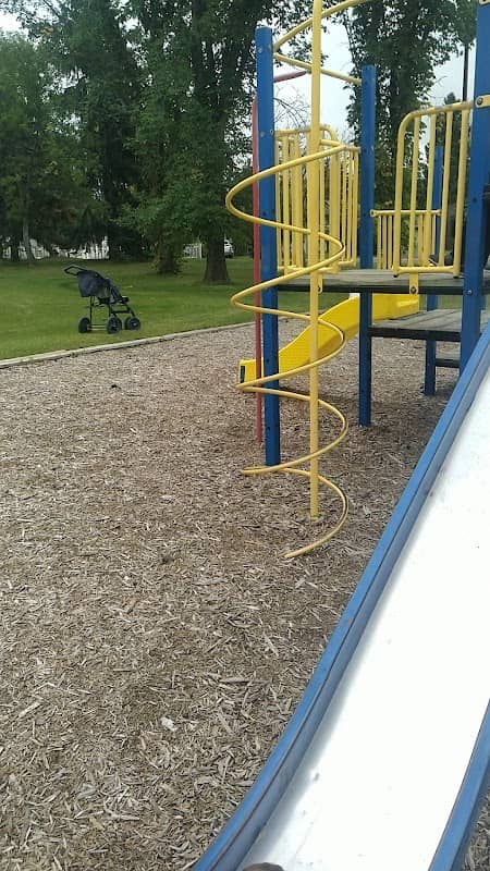College Heights Park - Image 2