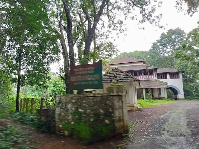 Sky Walk Bungalow Kunnu - Image 2