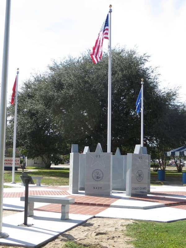 Veteran's Monument - Image 1