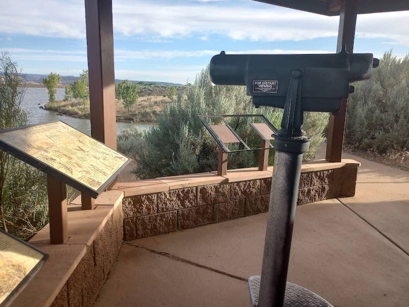 Wildlife observation area - Image 1