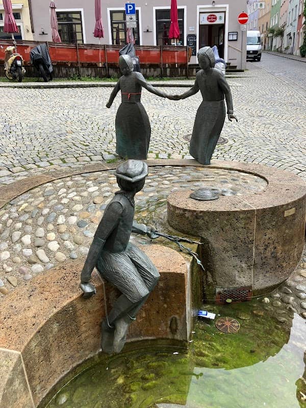 Ruethenfestbrunnen - Image 1
