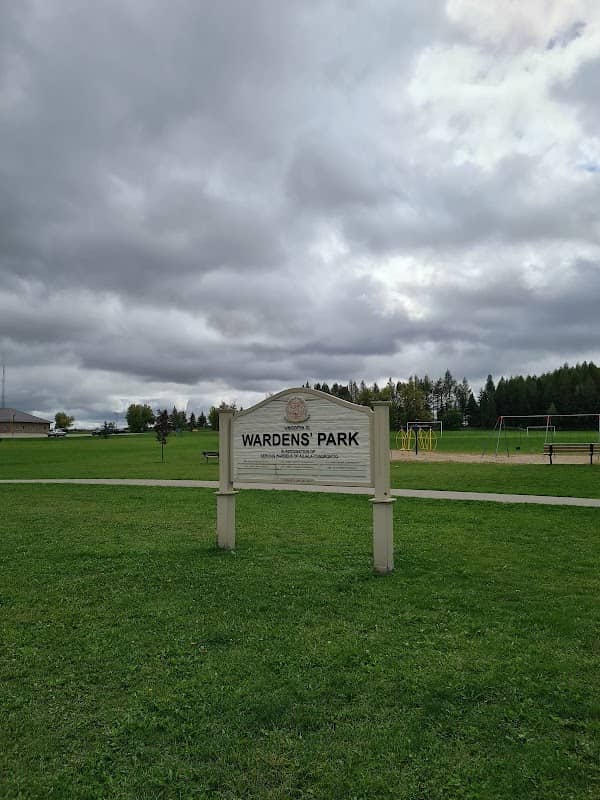 Warden's Park - Image 1