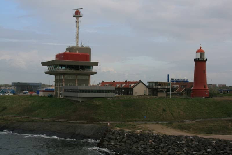 Low Lighthouse of IJmuiden - Image 1