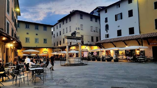 Piazza della Sala - Image 1