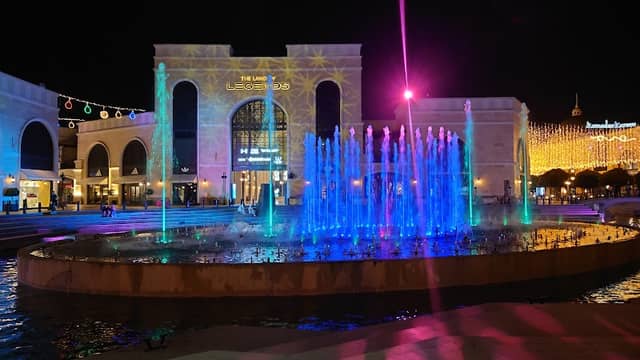 Chimera Fountain - Image 2