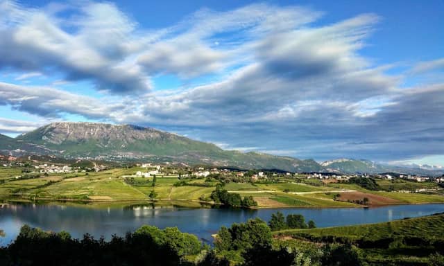 Park of Farka Artificial Lake - Image 1