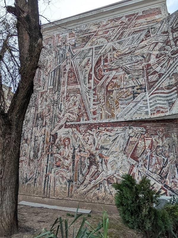 Stone mosaic wall - Image 1