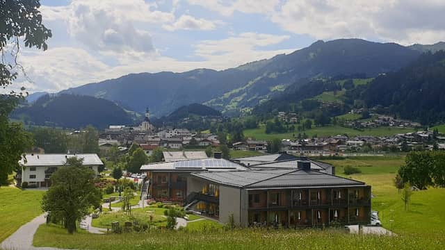 Aussichts Und Ruhepunkt - Image 1