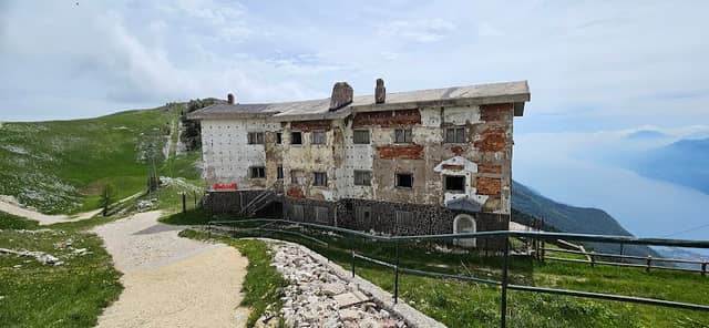 Ruine einer Bergstation - Image 1