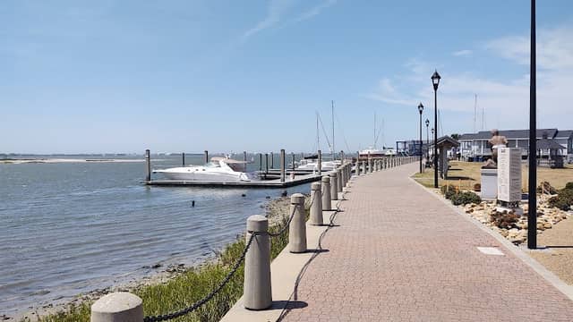 Morehead City Waterfront - Image 2