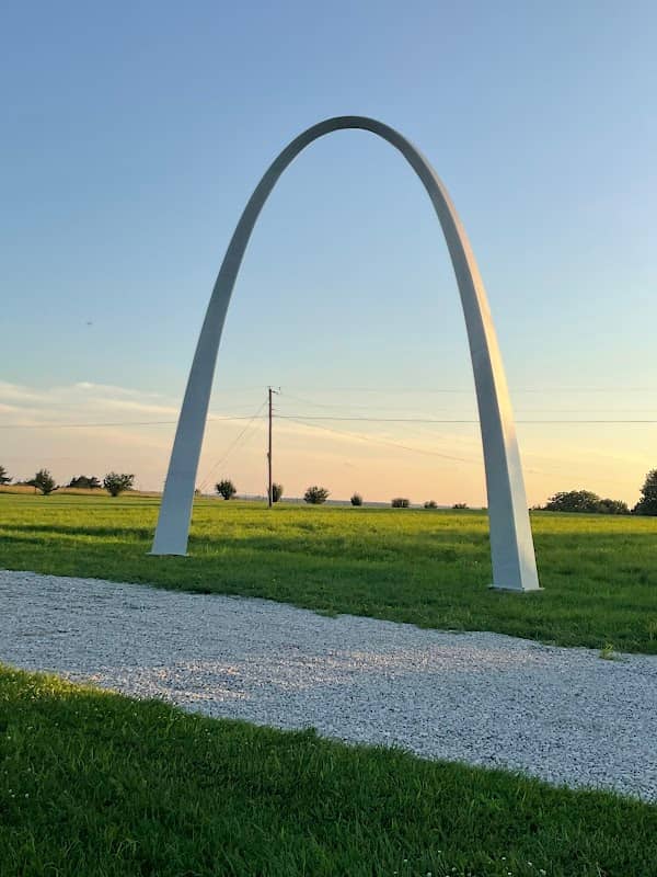 Mini Gateway Arch - Image 1