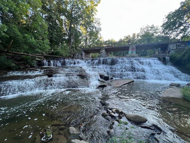 Papermill Falls - Image 1