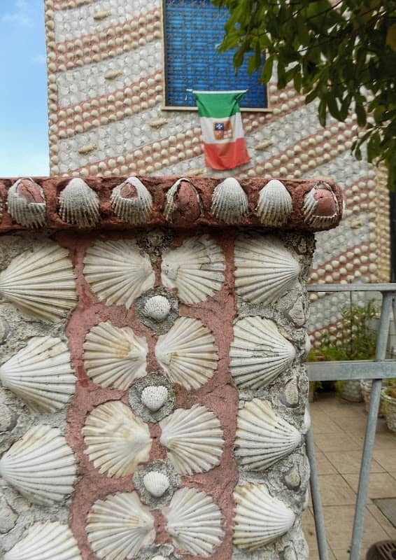 House of the Shells - Image 1