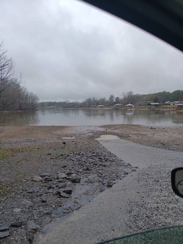 Burton Rd boat access - Image 1