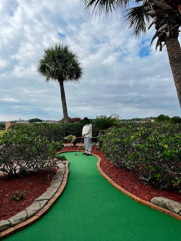 Mutiny Bay Miniature Golf - Image 2