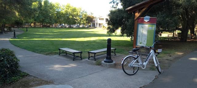 Lloyd & Prue Draper Park - Image 3