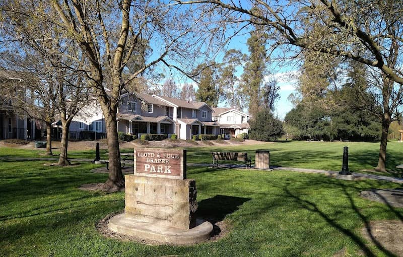 Lloyd & Prue Draper Park - Image 1