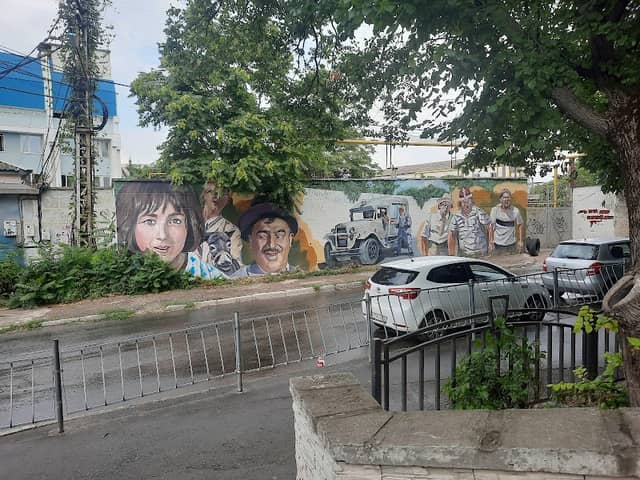 Art-Ob"Yekt,, Kavkazskaya Plennitsa" - Image 1