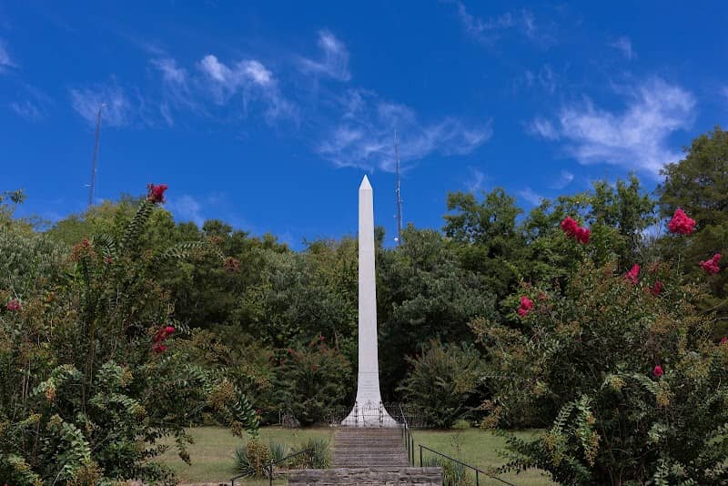 Pop Geers Memorial Park - Image 1