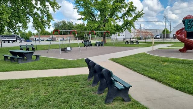 Bruer Park - Image 2