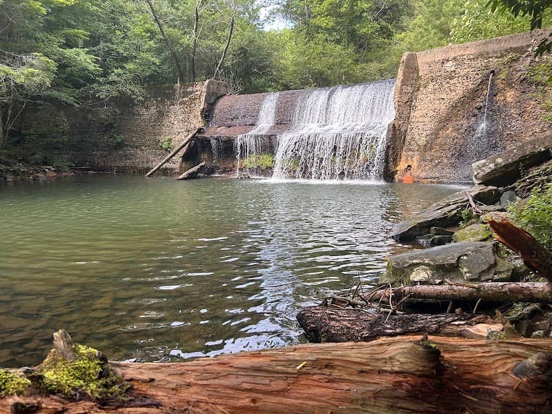 Rainbow Falls - Image 2