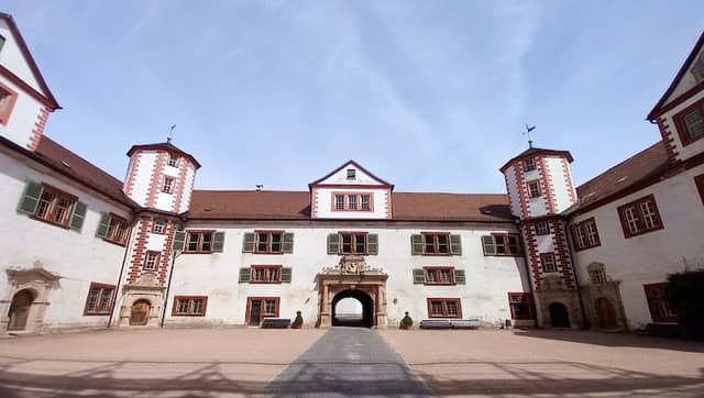 Museum Schloss Wilhelmsburg - Image 1