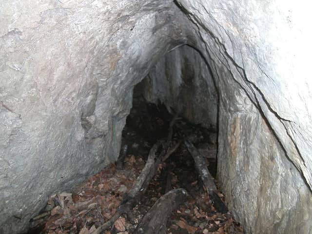 Höhle im Höhlenstein am Bichlersee - Image 1
