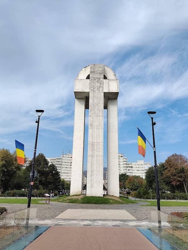 Union Monument - Image 1
