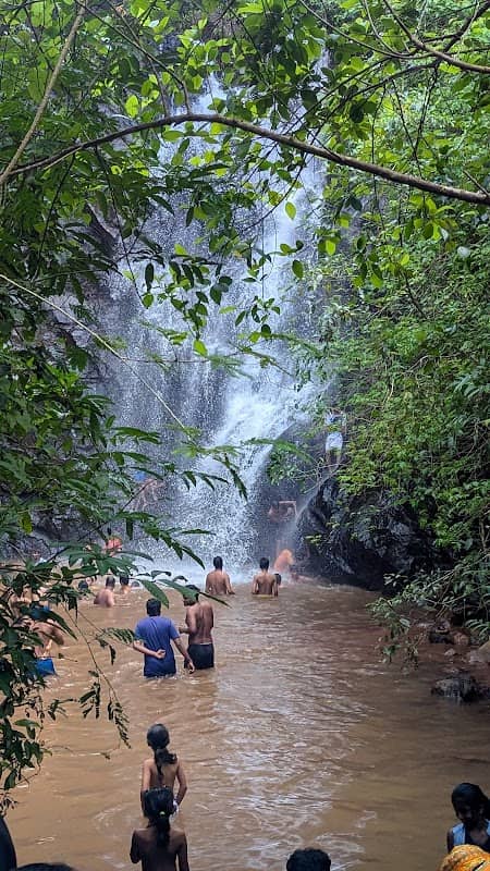 Bangad waterfalls - Image 1