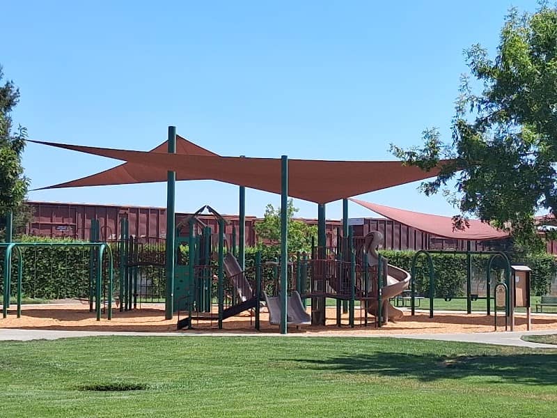 Harless Park - Image 1